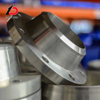 ASME ANSI B16.5 RF / FM 304 316 304L 316L Cuello de soldadura forjado con brida de acero inoxidable fabricante OEM