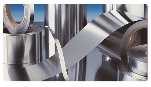 Acero inoxidable laminado en frío 304 bobina 8K Ancho de superficie 3000 mm 6