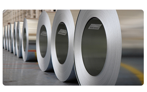 Acero inoxidable laminado en frío 304 bobina 8K Ancho de superficie 3000 mm 9
