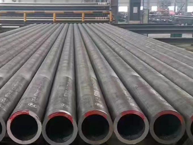 Perforación de pozos de petróleo Pipa de acero sin costura laminada en caliente Diámetro grande Tamaño personalizado 42CrMo 4