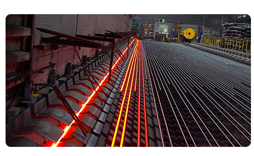 Barras de acero reforzado laminadas en caliente HRB400 HRB500 barras de hierro deformadas de 20 mm 2