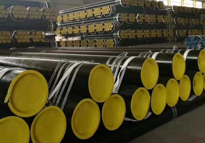 Buena calidad ASTM A106 / API 5L Sch 40 Sch 80 Sch120 Tubo sin costuras de acero pintado negro Precio de tubería de acero al carbono 5