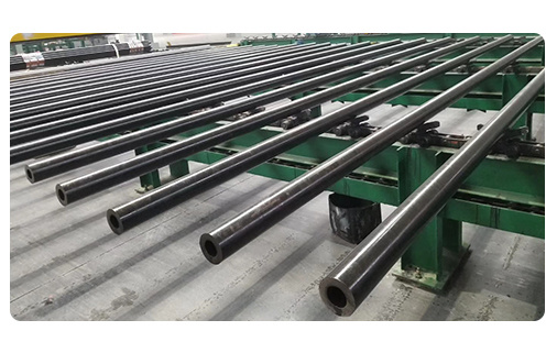 Precio bueno A333 St52 A106b SA210c SA192 A192 Calderas de aleación de carbono API de precisión 5L Tubo de acero sin costura para petróleo, tubería de gas 2